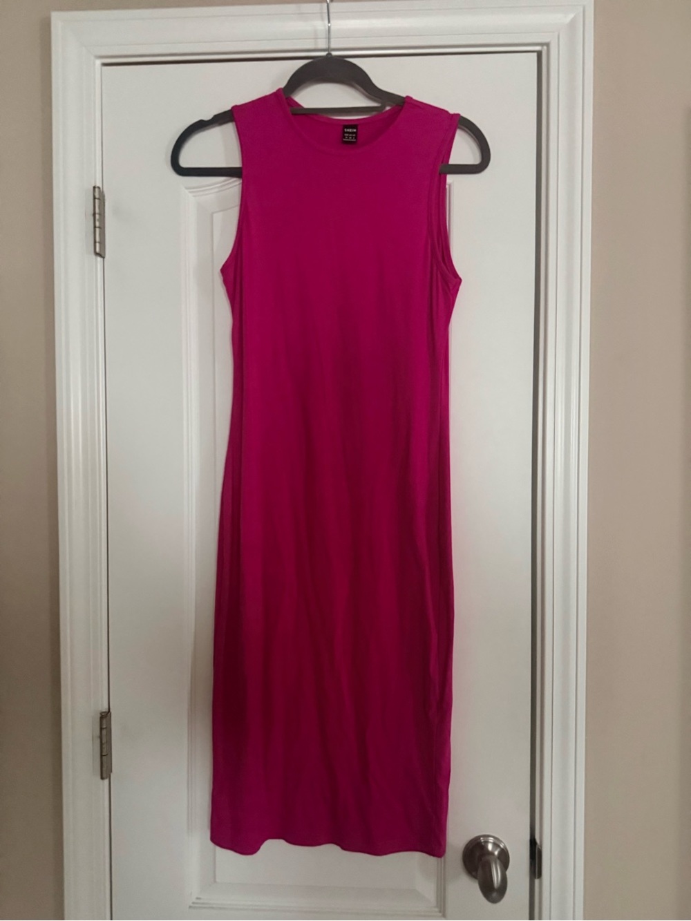 Sleeveless Fuchsia Midi Dress